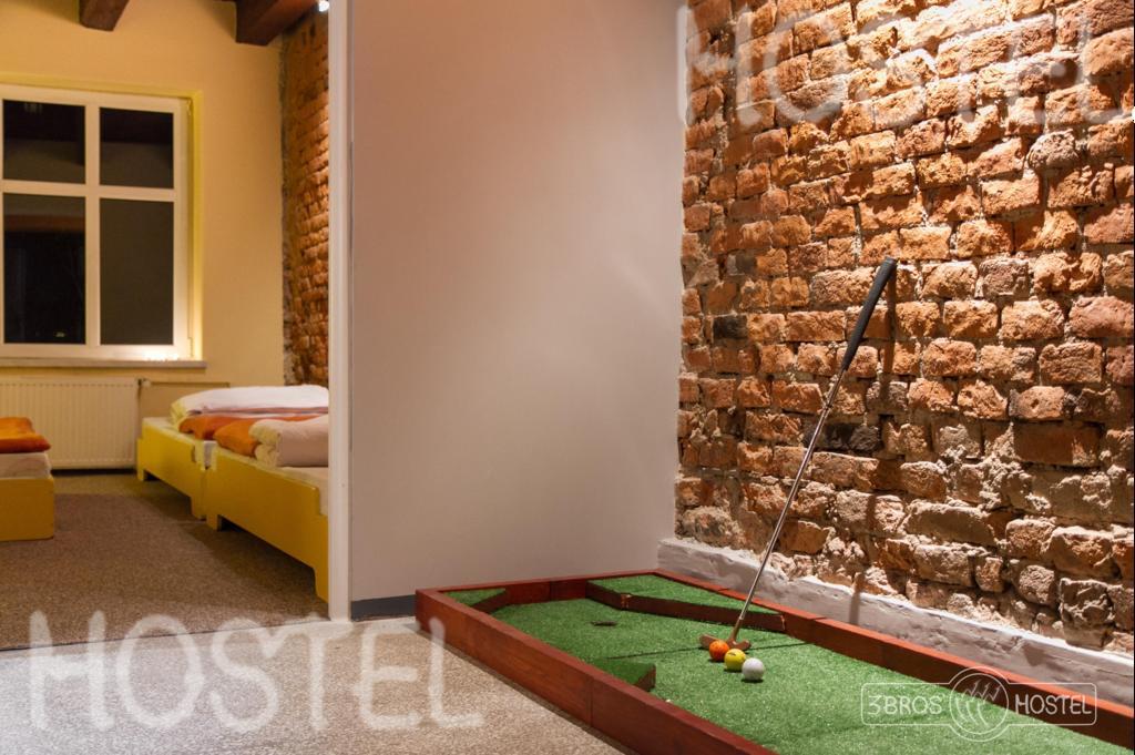 3 Bros' Hostel Cieszyn Cieszyn  Exteriör bild