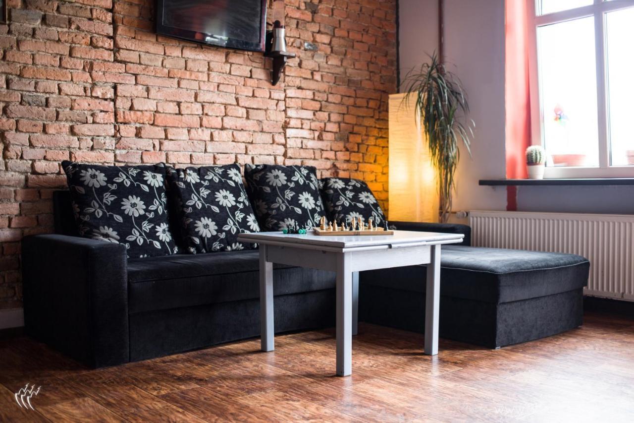 3 Bros' Hostel Cieszyn Cieszyn  Exteriör bild